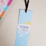 فاصل كتب Think happy thought